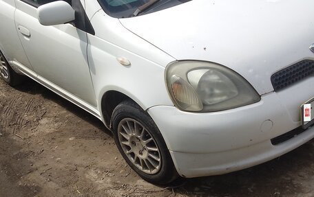 Toyota Vitz, 2001 год, 300 000 рублей, 4 фотография