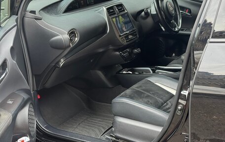 Toyota Prius IV XW50, 2018 год, 2 150 000 рублей, 21 фотография