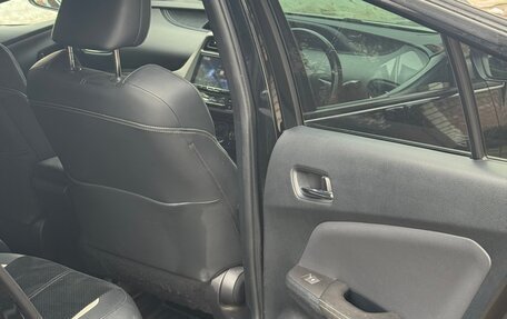 Toyota Prius IV XW50, 2018 год, 2 150 000 рублей, 24 фотография