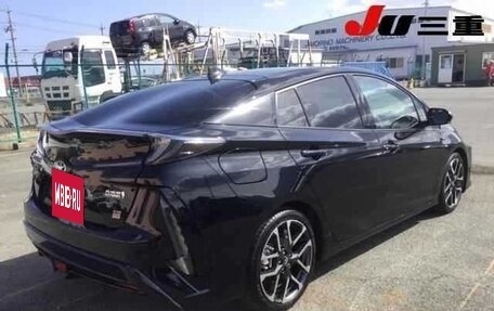 Toyota Prius IV XW50, 2018 год, 2 150 000 рублей, 17 фотография