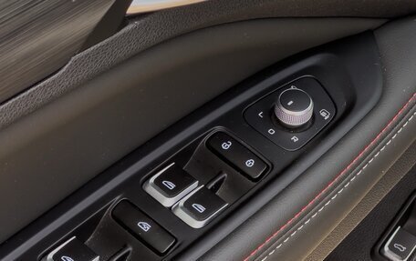 Geely Tugella FY11, 2024 год, 3 400 000 рублей, 8 фотография