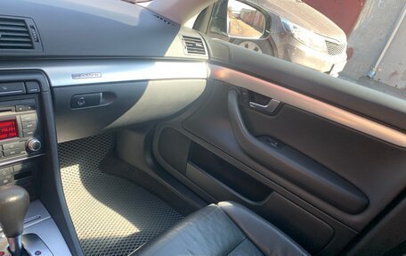 Audi A4, 2006 год, 900 000 рублей, 14 фотография