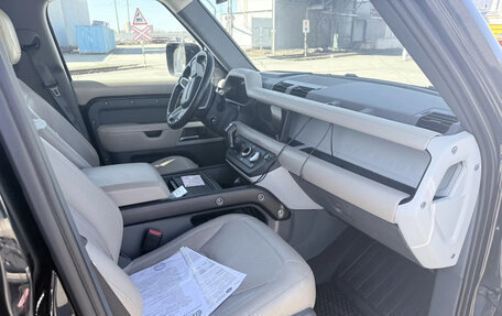 Land Rover Defender II, 2021 год, 4 600 000 рублей, 19 фотография