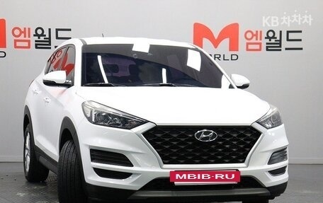 Hyundai Tucson III, 2019 год, 1 585 000 рублей, 2 фотография