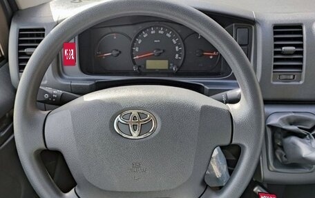 Toyota HiAce H200, 2026 год, 4 200 000 рублей, 16 фотография