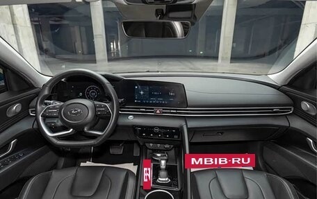 Hyundai Elantra, 2022 год, 1 500 000 рублей, 8 фотография