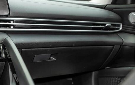 Hyundai Elantra, 2022 год, 1 500 000 рублей, 12 фотография