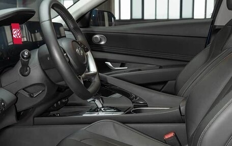 Hyundai Elantra, 2022 год, 1 500 000 рублей, 11 фотография