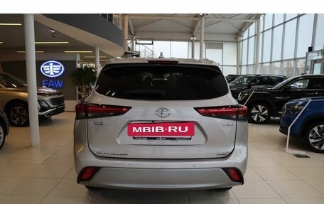 Toyota Highlander, 2026 год, 5 870 000 рублей, 4 фотография