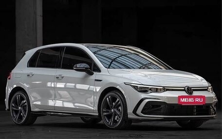 Volkswagen Golf VIII, 2023 год, 1 800 000 рублей, 2 фотография