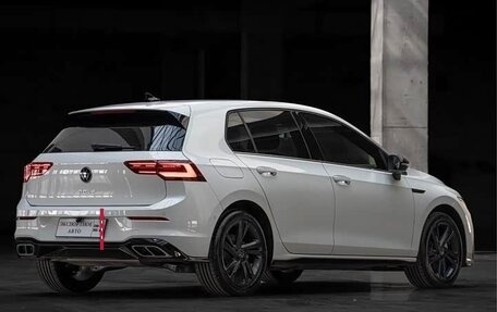 Volkswagen Golf VIII, 2023 год, 1 800 000 рублей, 3 фотография