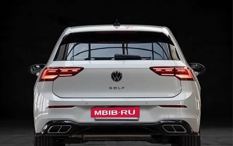 Volkswagen Golf VIII, 2023 год, 1 800 000 рублей, 5 фотография