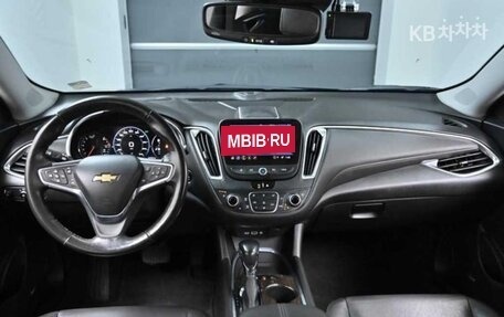 Chevrolet Malibu IX, 2021 год, 1 385 000 рублей, 7 фотография