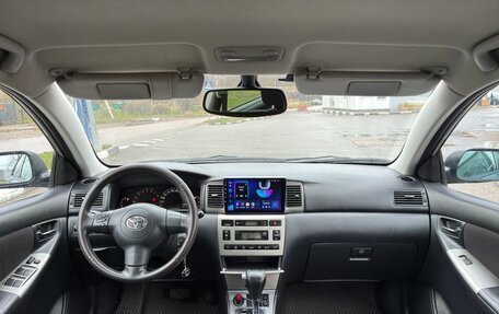 Toyota Corolla, 2004 год, 630 000 рублей, 15 фотография