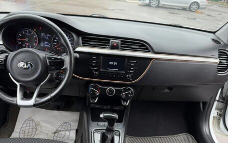 KIA Rio IV, 2018 год, 750 000 рублей, 14 фотография