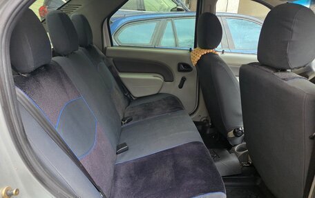 Dacia Logan I, 2006 год, 499 000 рублей, 11 фотография