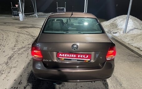 Volkswagen Polo VI (EU Market), 2015 год, 690 000 рублей, 3 фотография