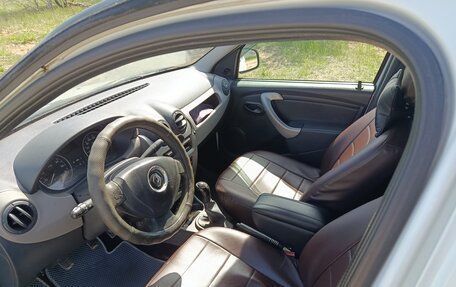 Renault Logan I, 2012 год, 420 000 рублей, 13 фотография