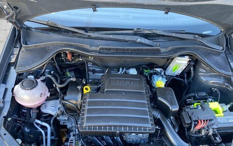 Volkswagen Polo VI (EU Market), 2018 год, 745 000 рублей, 4 фотография