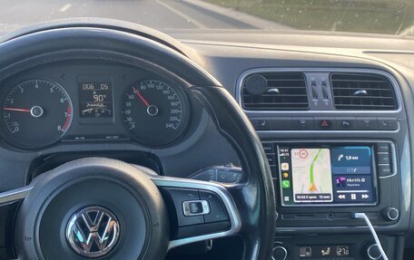 Volkswagen Polo VI (EU Market), 2018 год, 745 000 рублей, 3 фотография