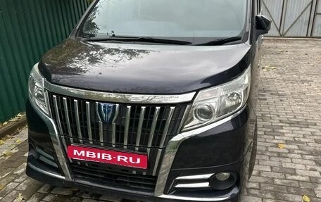 Toyota Esquire I, 2015 год, 1 850 000 рублей, 6 фотография