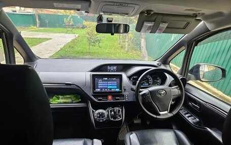 Toyota Esquire I, 2015 год, 1 850 000 рублей, 11 фотография