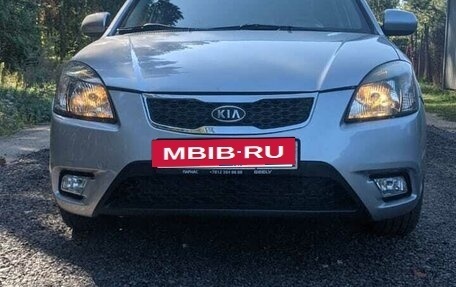 KIA Rio II, 2011 год, 530 000 рублей, 3 фотография