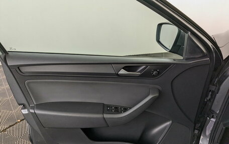 Volkswagen Polo VI (EU Market), 2021 год, 1 740 000 рублей, 19 фотография