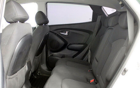 Hyundai ix35 I рестайлинг, 2012 год, 725 000 рублей, 9 фотография