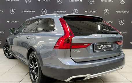 Volvo V90 Cross Country I рестайлинг, 2019 год, 3 990 000 рублей, 7 фотография