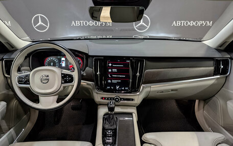 Volvo V90 Cross Country I рестайлинг, 2019 год, 3 990 000 рублей, 14 фотография