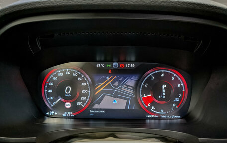 Volvo V90 Cross Country I рестайлинг, 2019 год, 3 990 000 рублей, 16 фотография