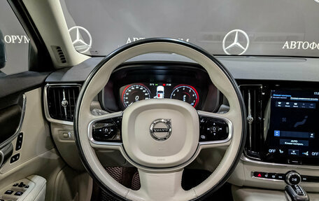 Volvo V90 Cross Country I рестайлинг, 2019 год, 3 990 000 рублей, 21 фотография