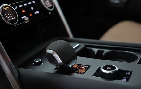 Land Rover Discovery IV, 2024 год, 9 500 000 рублей, 10 фотография