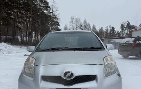 Toyota Vitz, 2009 год, 630 000 рублей, 1 фотография