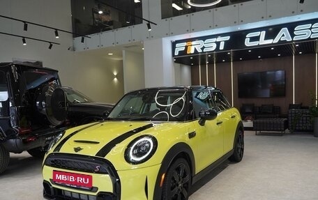 MINI Hatch, 2022 год, 3 900 000 рублей, 1 фотография