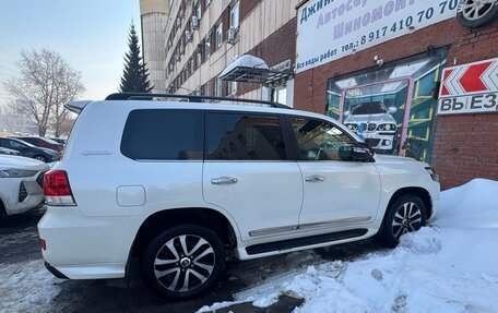 Toyota Land Cruiser 200, 2017 год, 6 600 000 рублей, 9 фотография