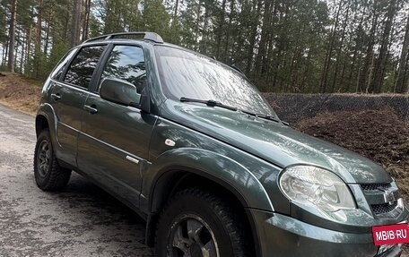 Chevrolet Niva I рестайлинг, 2011 год, 340 000 рублей, 2 фотография