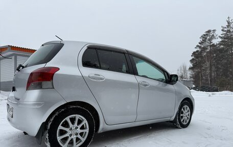 Toyota Vitz, 2009 год, 630 000 рублей, 3 фотография