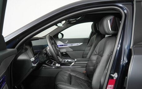 BMW 7 серия, 2024 год, 17 390 000 рублей, 11 фотография