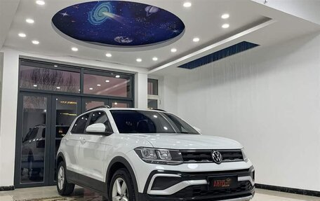 Volkswagen T-Cross I, 2022 год, 1 950 000 рублей, 3 фотография