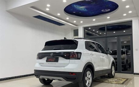 Volkswagen T-Cross I, 2022 год, 1 950 000 рублей, 4 фотография