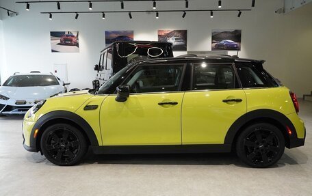 MINI Hatch, 2022 год, 3 900 000 рублей, 3 фотография