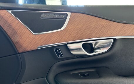 Volvo XC90 II рестайлинг, 2021 год, 5 390 000 рублей, 18 фотография