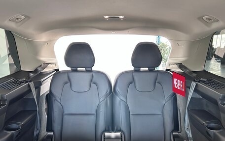 Volvo XC90 II рестайлинг, 2021 год, 5 390 000 рублей, 33 фотография