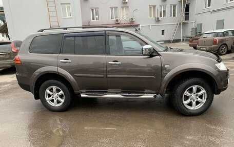 Mitsubishi Pajero Sport II рестайлинг, 2013 год, 1 659 000 рублей, 9 фотография