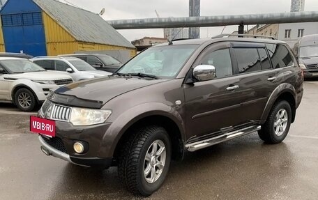 Mitsubishi Pajero Sport II рестайлинг, 2013 год, 1 659 000 рублей, 7 фотография