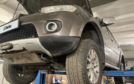 Mitsubishi Pajero Sport II рестайлинг, 2013 год, 1 659 000 рублей, 16 фотография