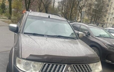 Mitsubishi Pajero Sport II рестайлинг, 2013 год, 1 659 000 рублей, 17 фотография