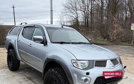Mitsubishi L200 IV рестайлинг, 2011 год, 1 500 000 рублей, 8 фотография